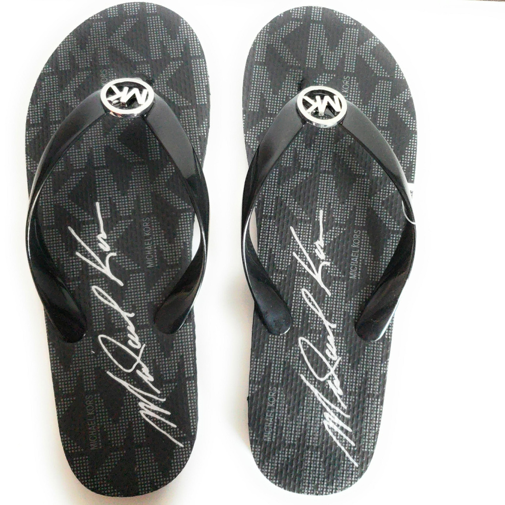 Michael Kors Jet Set Rubber Flip Flops Black